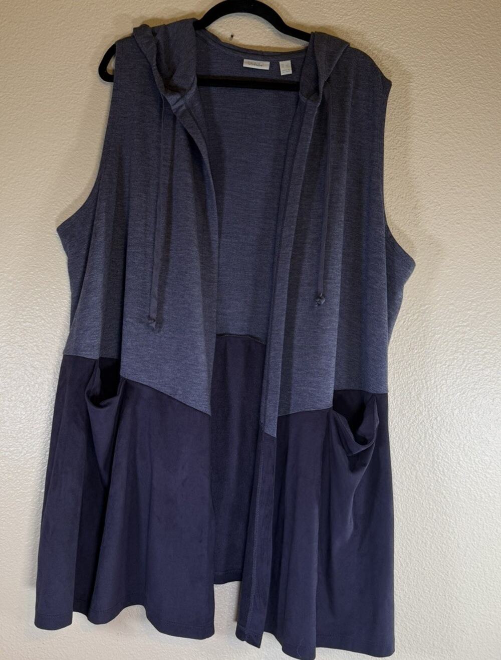 LOGO Lori Goldstein Vest Plus 3X Open Front Drape